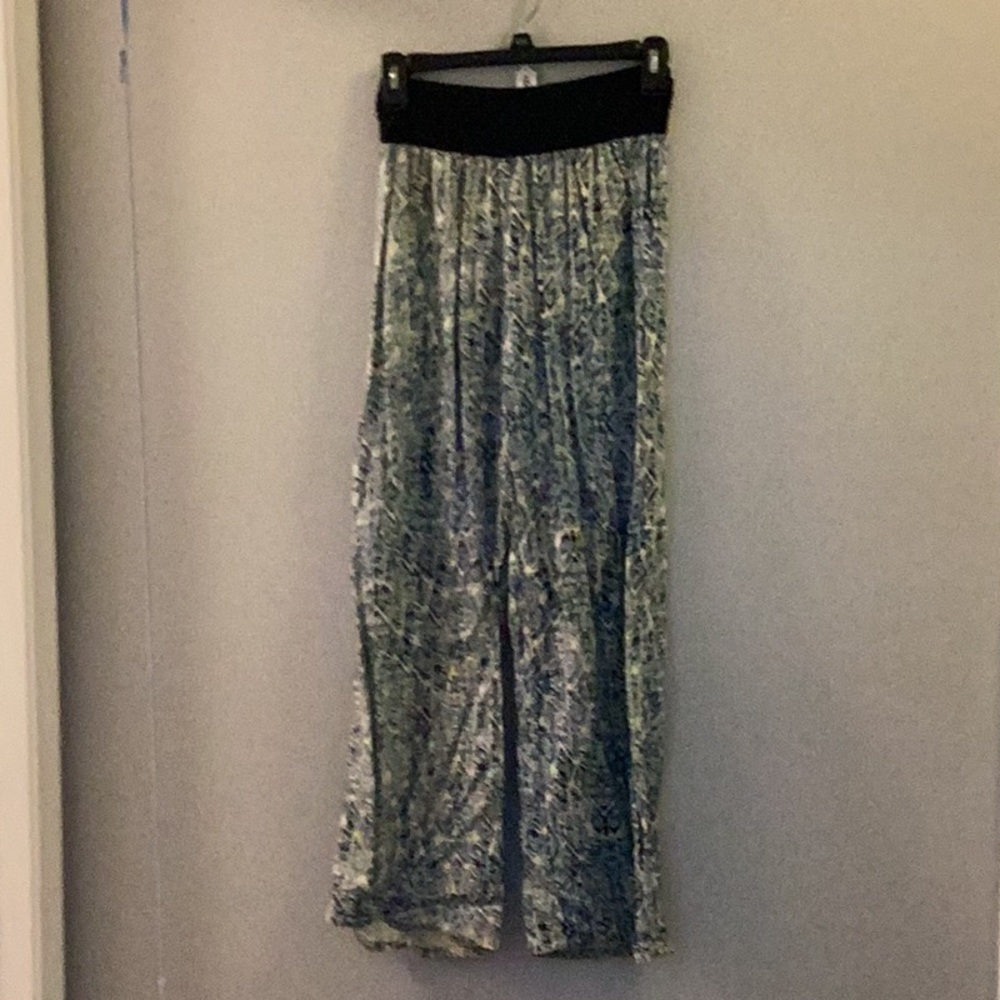 LIVING Doll LA pants medium